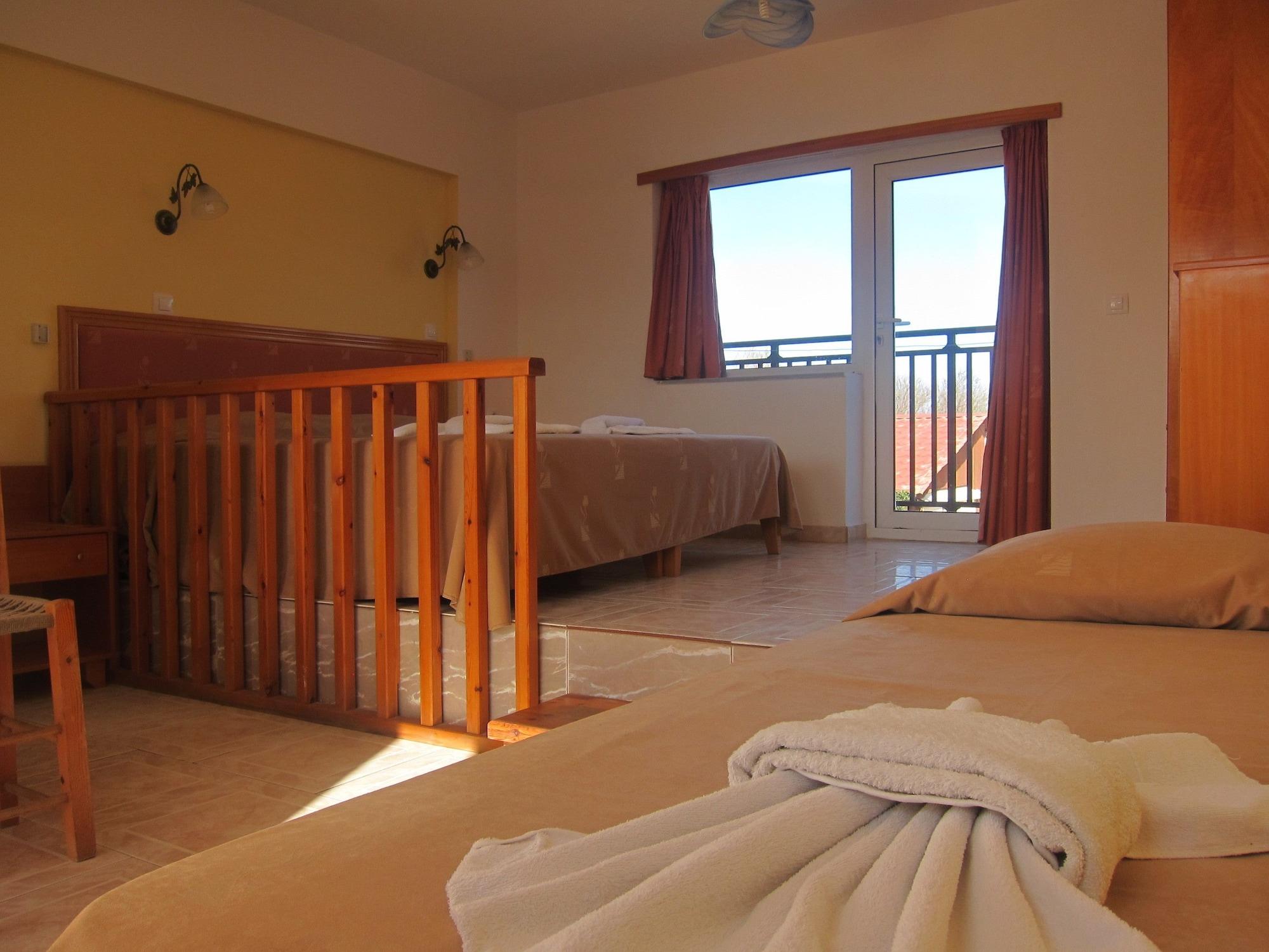 Baladinos Apartments Gerani  ภายนอก รูปภาพ