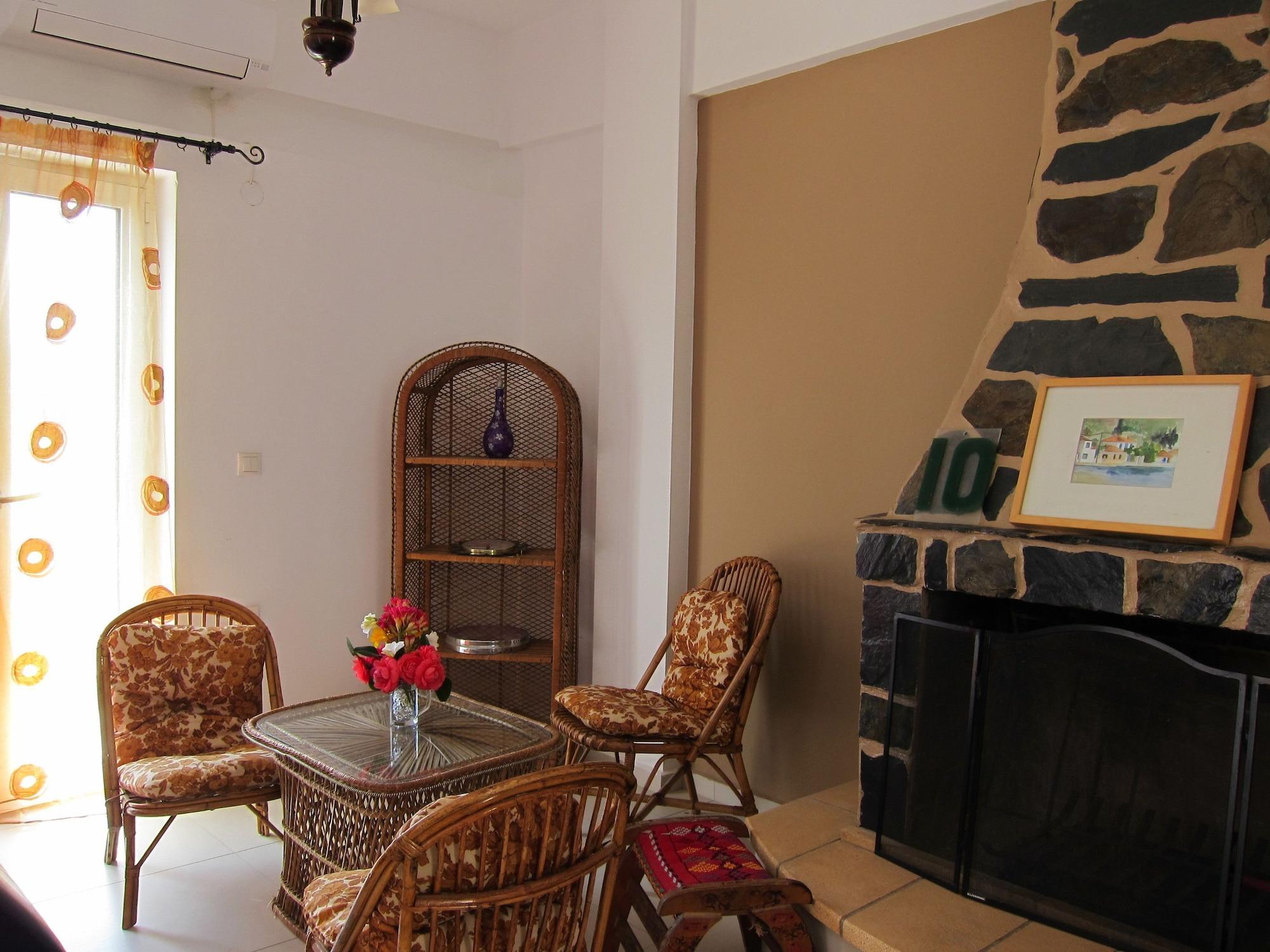 Baladinos Apartments Gerani  ภายนอก รูปภาพ